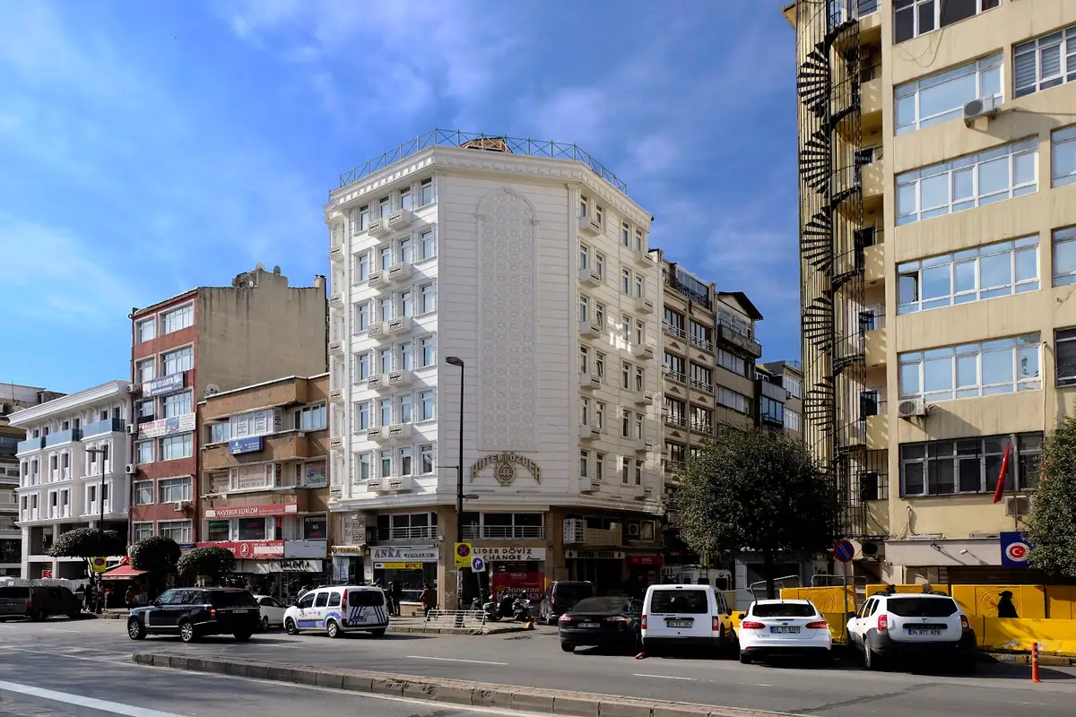 Hotel özbek