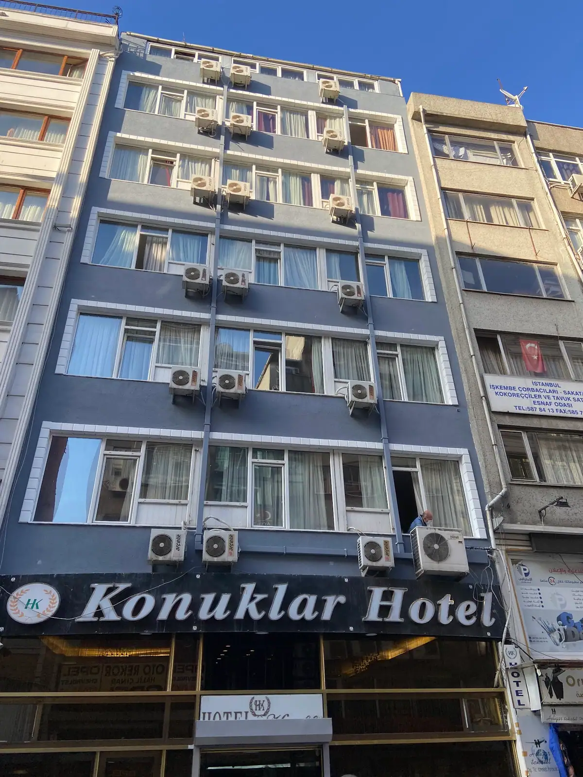 Konuklar hotel