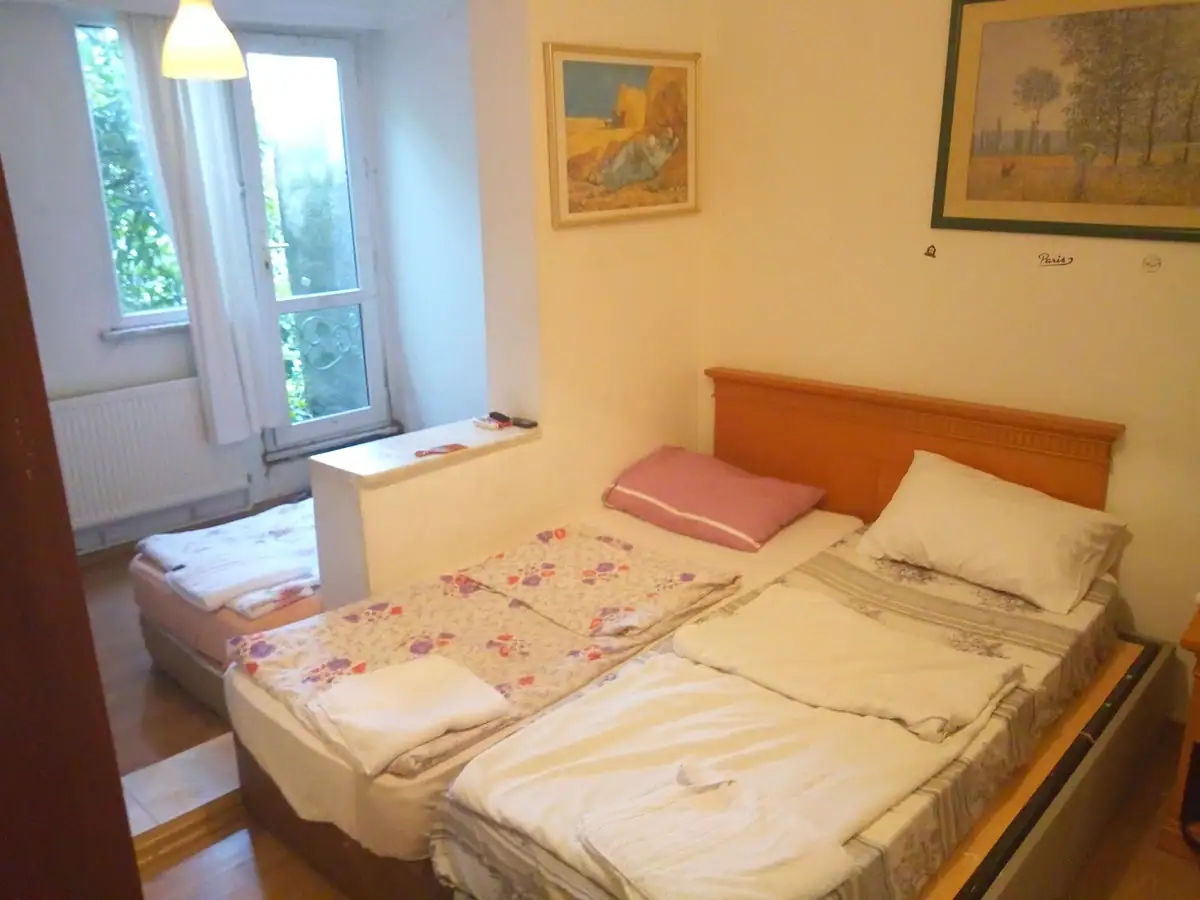 Mete Apartments