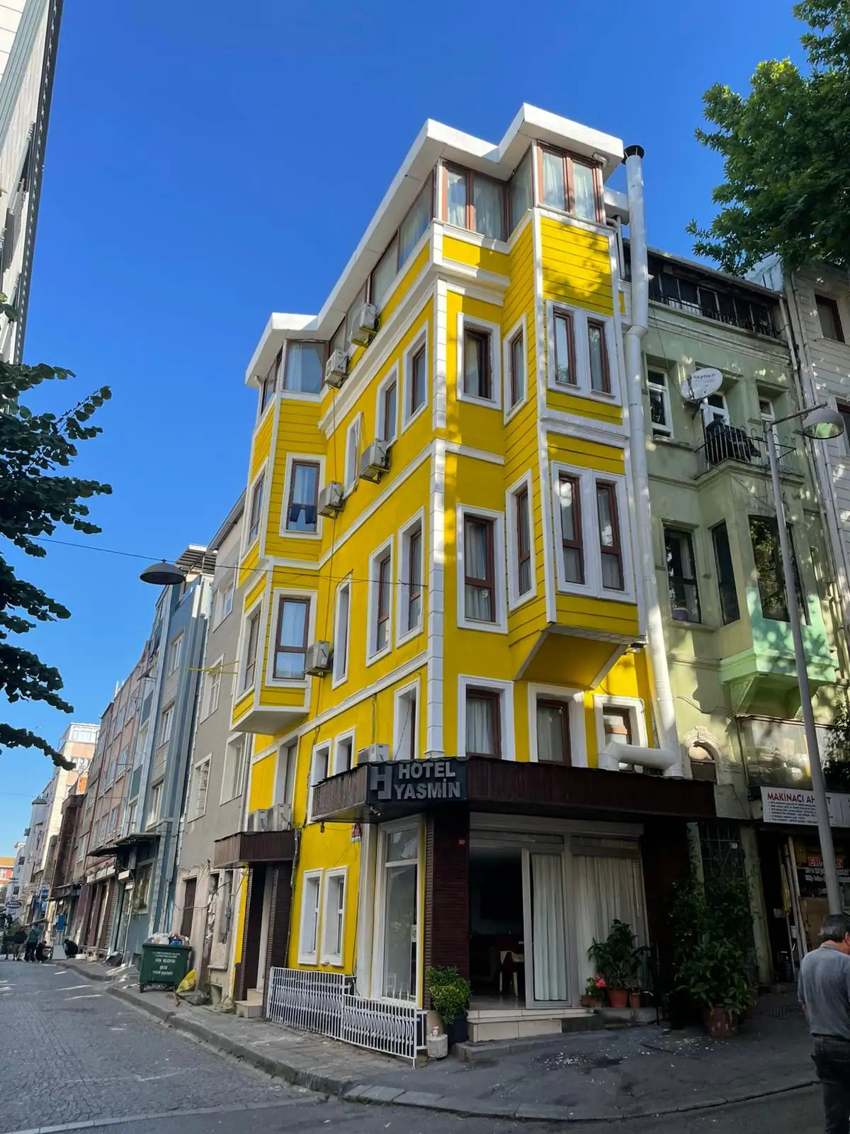 Hotel Yasmin