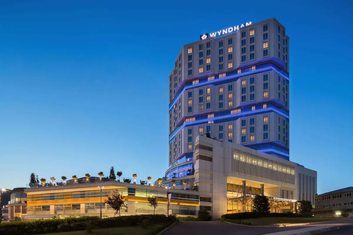 Wyndham Grand Hotel