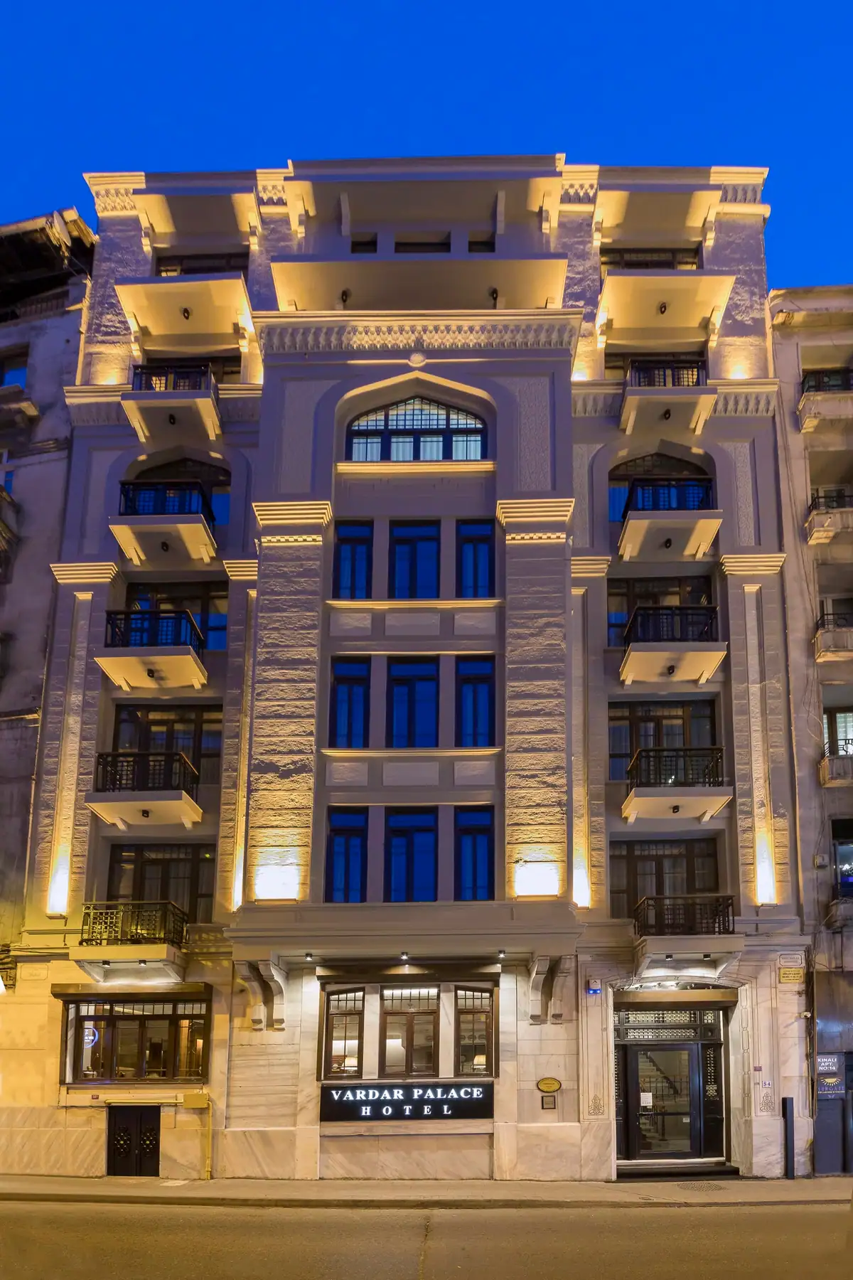 Vardar Palace