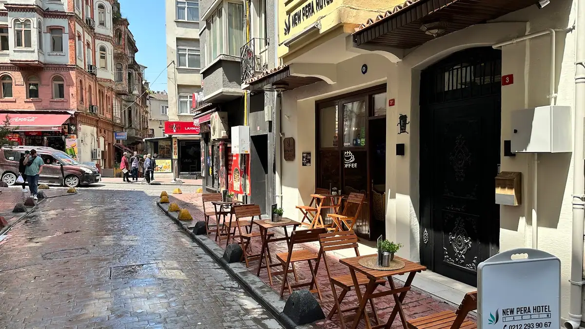 New Pera Suites