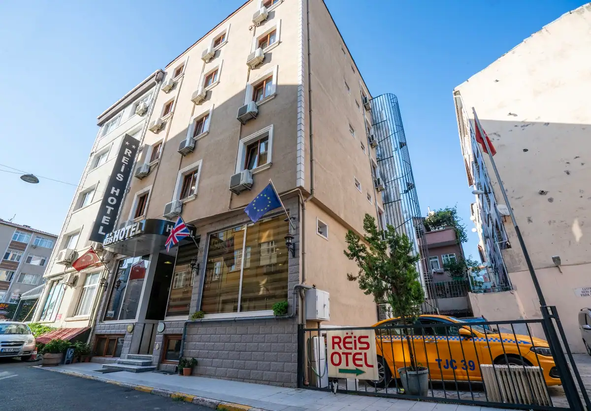 Reis Otel
