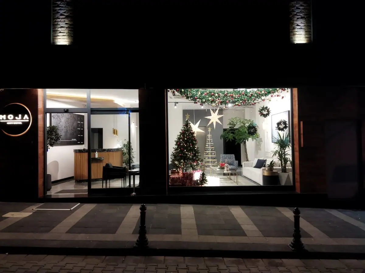 Moja City Hotel
