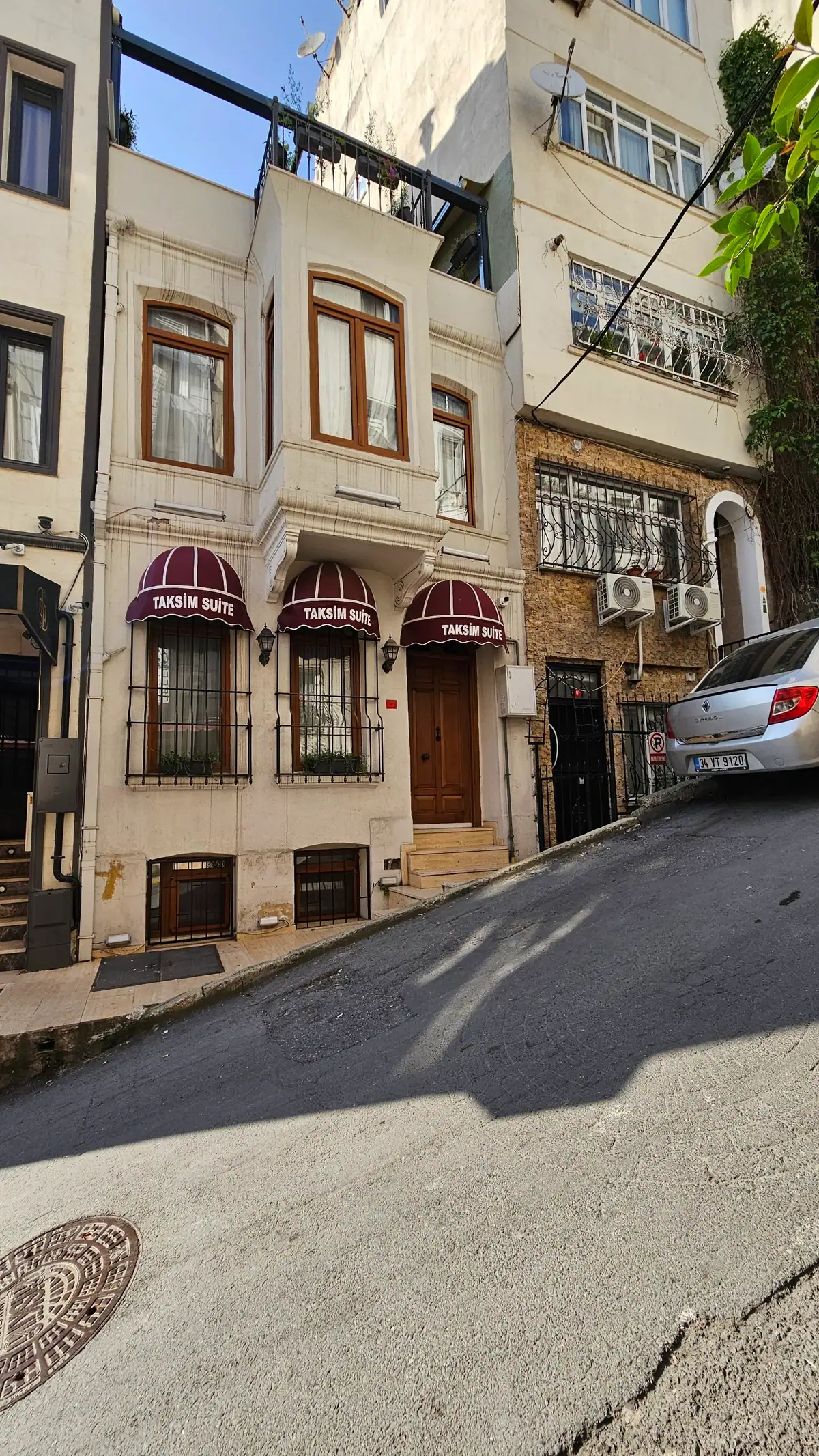 Taksim Suite
